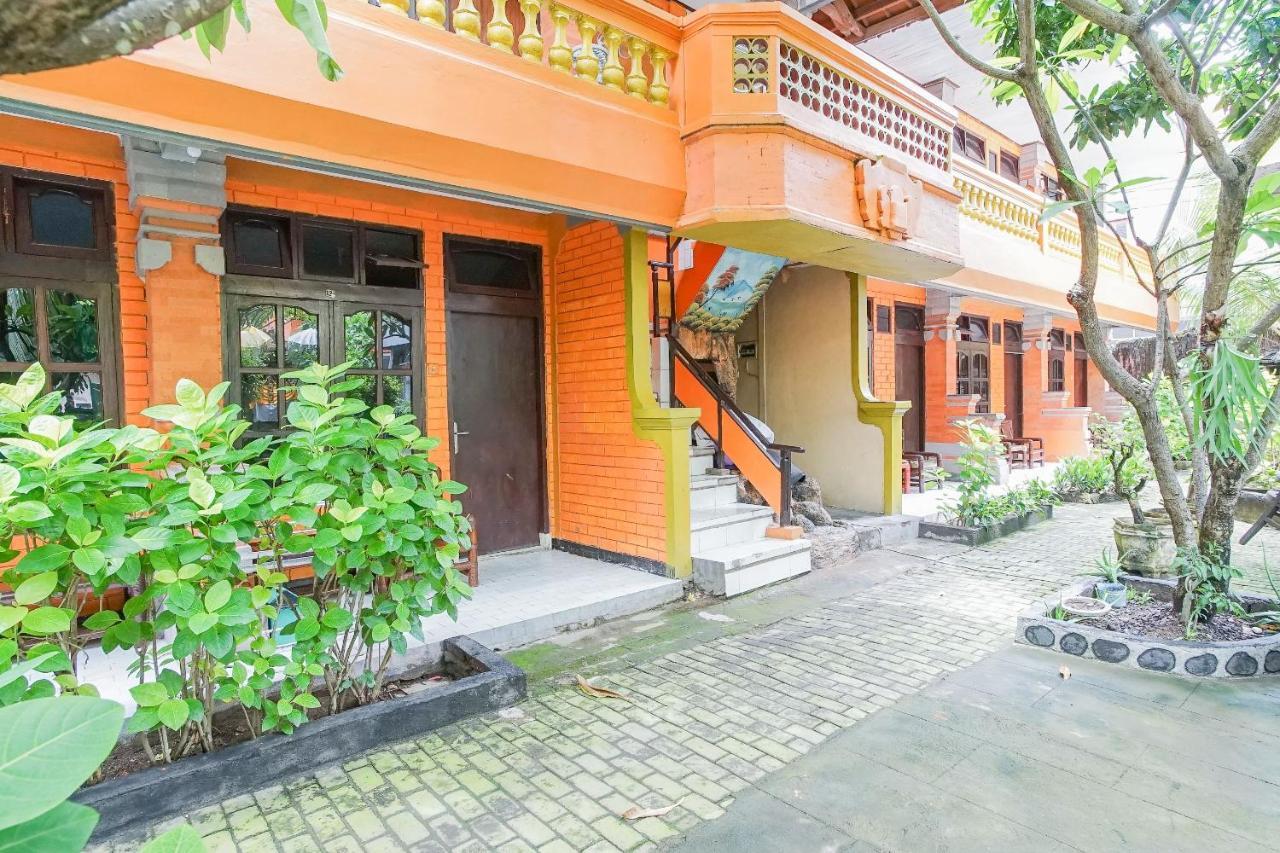 Mahendra Beach Inn Kuta  Exterior photo